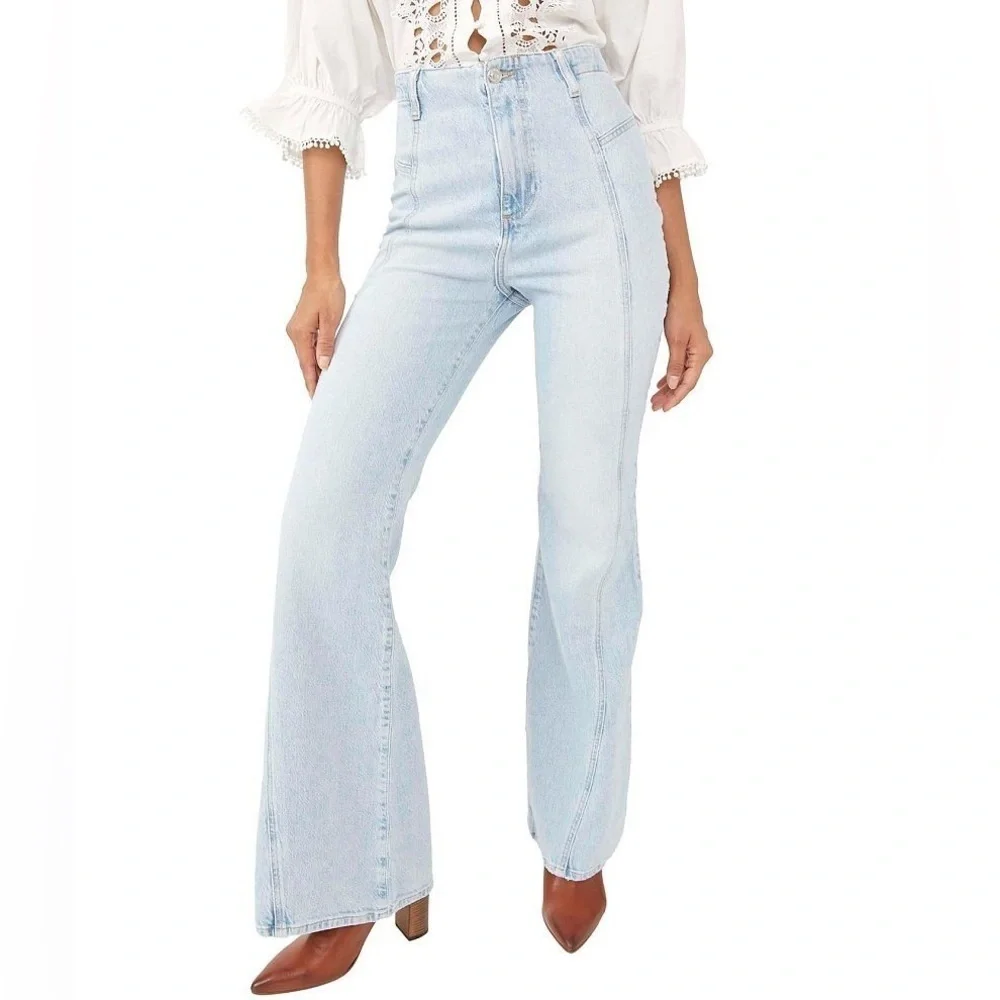 Free People Florence Light Wash Jeans sz 31
